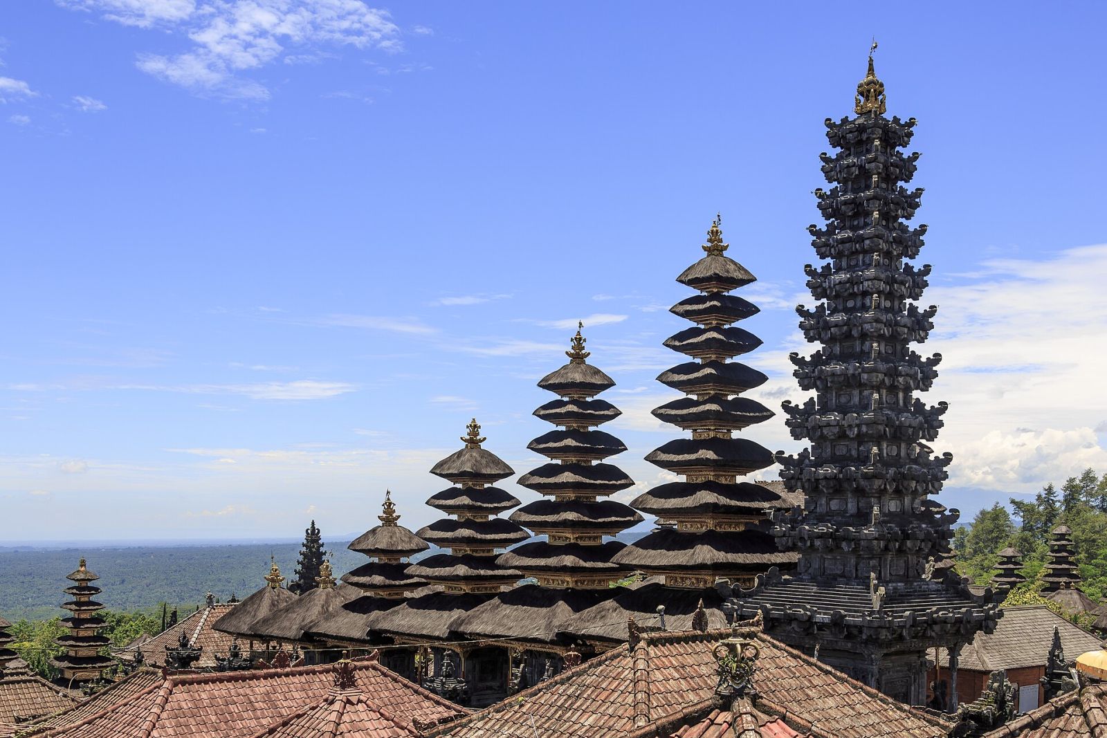 5 Pura Terbaik di Bali yang Wajib Dikunjungi